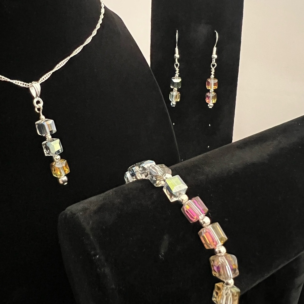 Handcrafted Jewelry Set - Centaurus A Star